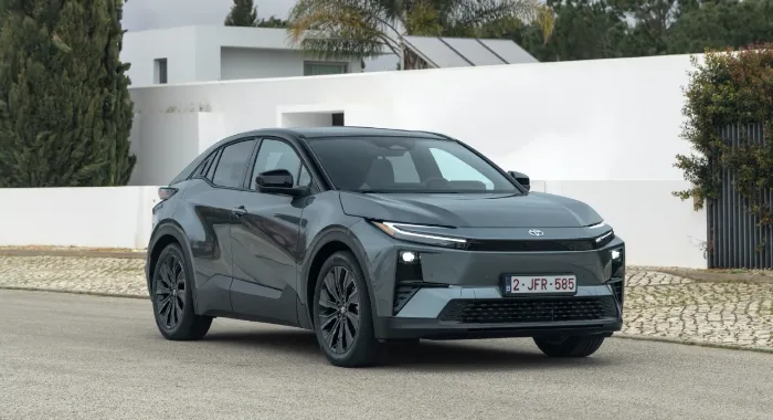 Több hatótáv, gyorsabb töltés, nagyobb szabadság: Toyota C-HR+